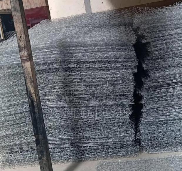 Stone Packs - thumbnail 3