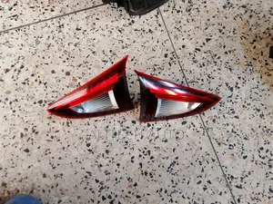 Mazda Demio Boot Light 2015