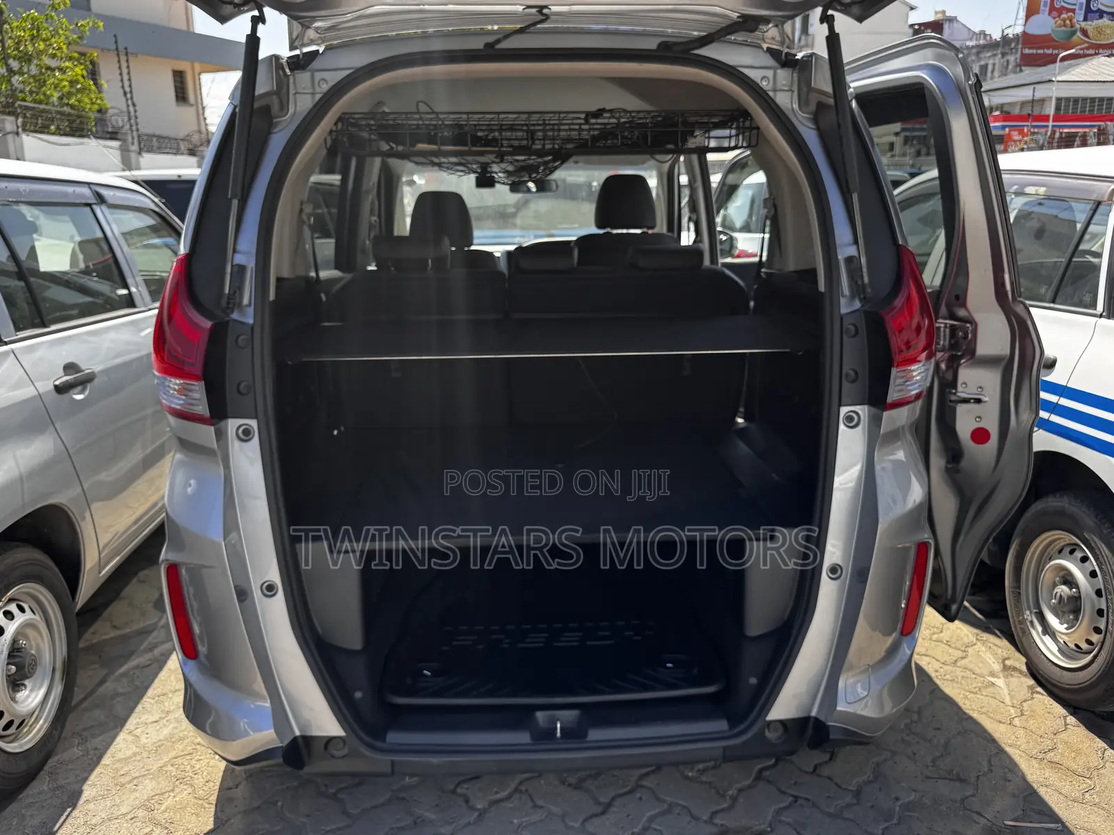 Honda Freed 2019 Silver