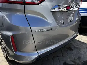 Honda Freed 2019 Silver