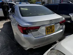 Toyota Mark X 2.5 AWD 2014 Silver