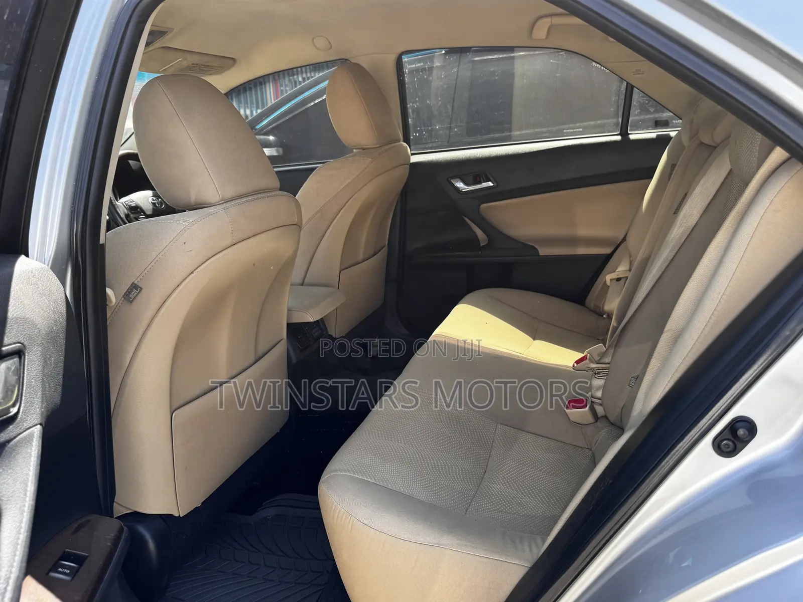 Toyota Mark X 2.5 AWD 2014 Silver