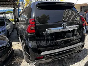 Toyota Land Cruiser Prado 2.8 2021 Black