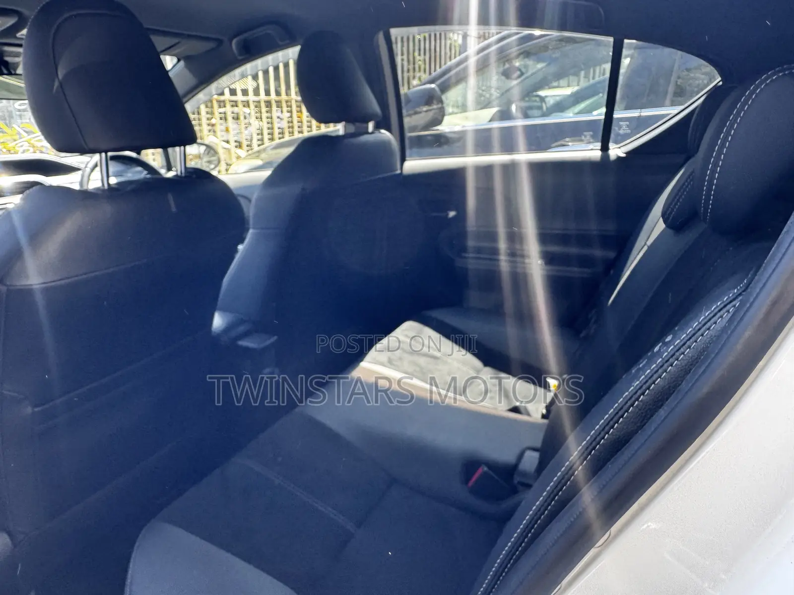 Toyota Aqua 2019 Silver