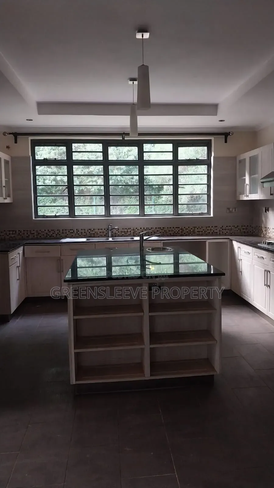 5bdrm Villa in Karen for rent