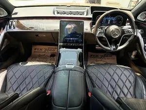 Mercedes-Benz S-Class S 500 4MATIC 2021 Burgundy