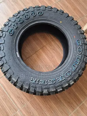 Comforser Cf 3000 215/75/15 Lt