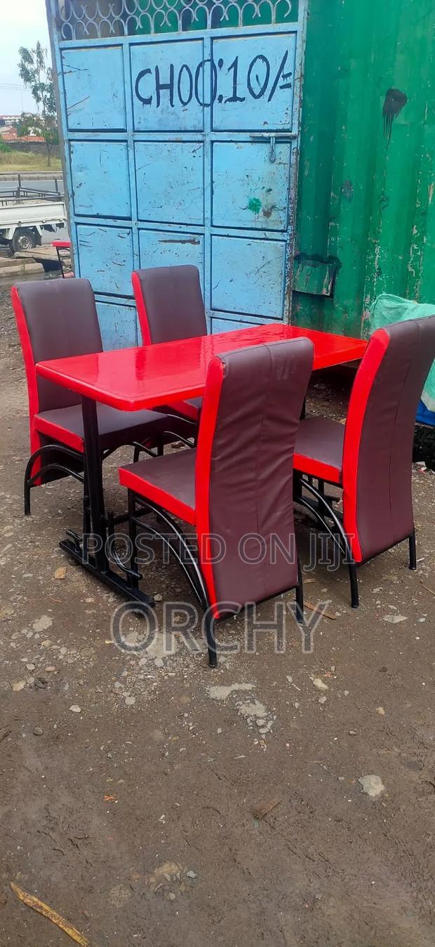 4 Seater Restaurant and Hotel Seats