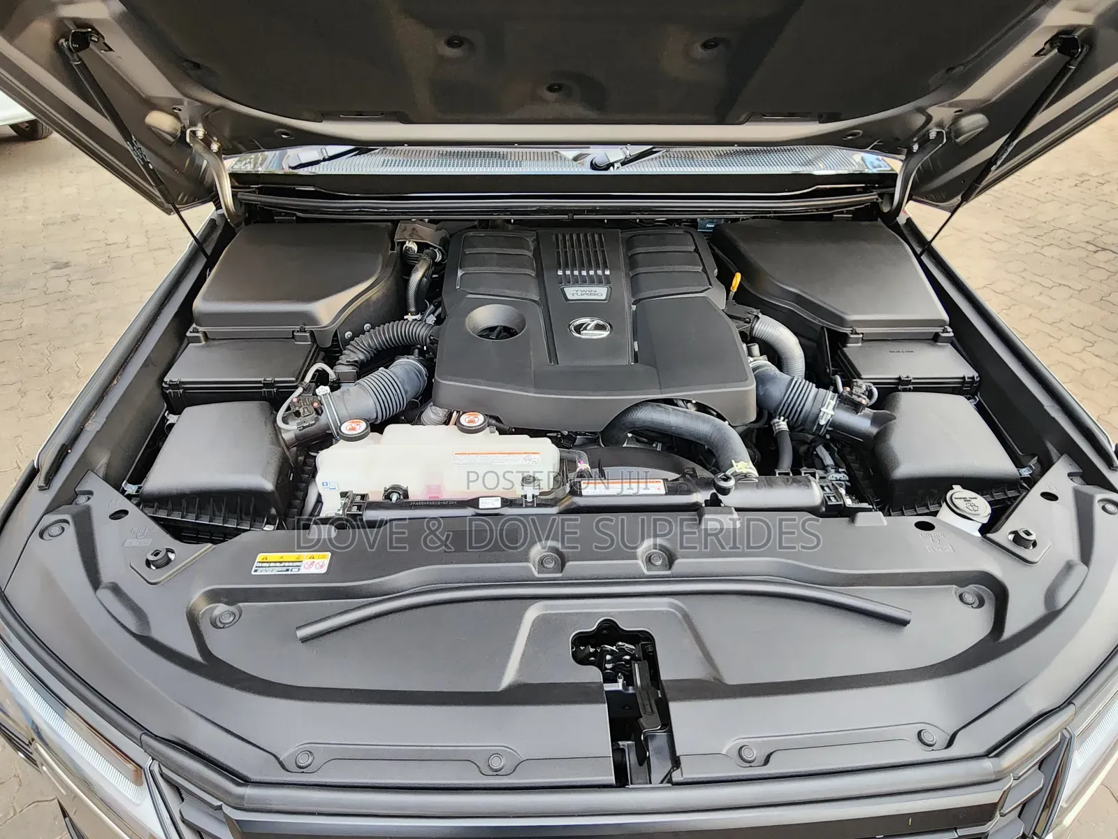 New Lexus GX 2025 Gray