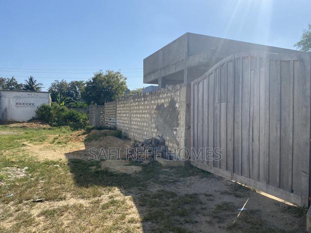 Prime Plot for Sale Mtwapa Creek Kilifi County - thumbnail 5