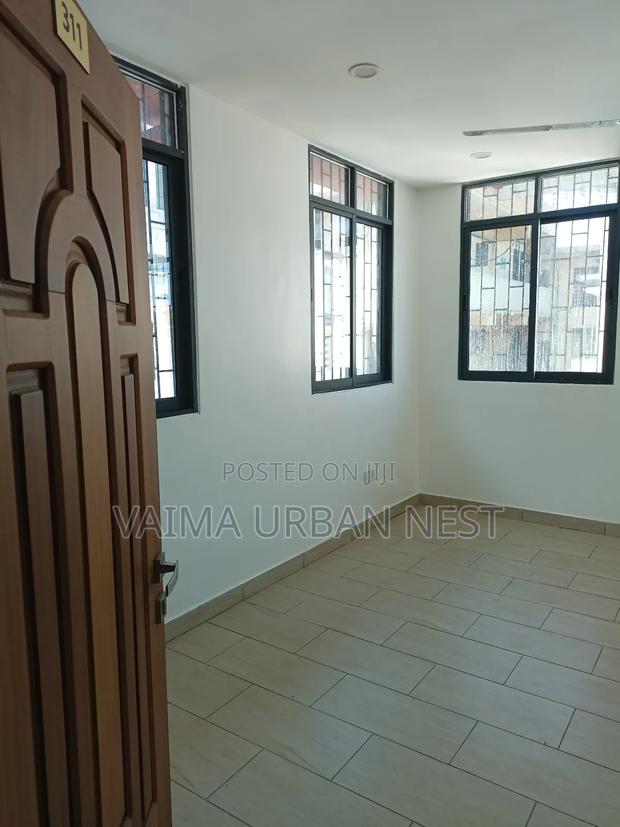 Office for Rent - main view