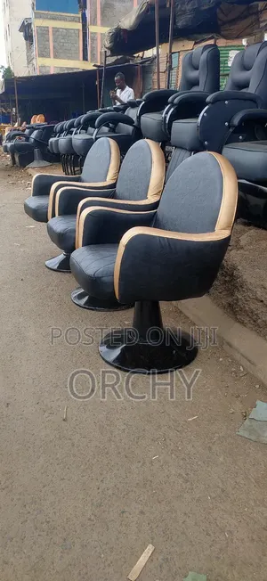Local Salon Seats/ Styling Seats