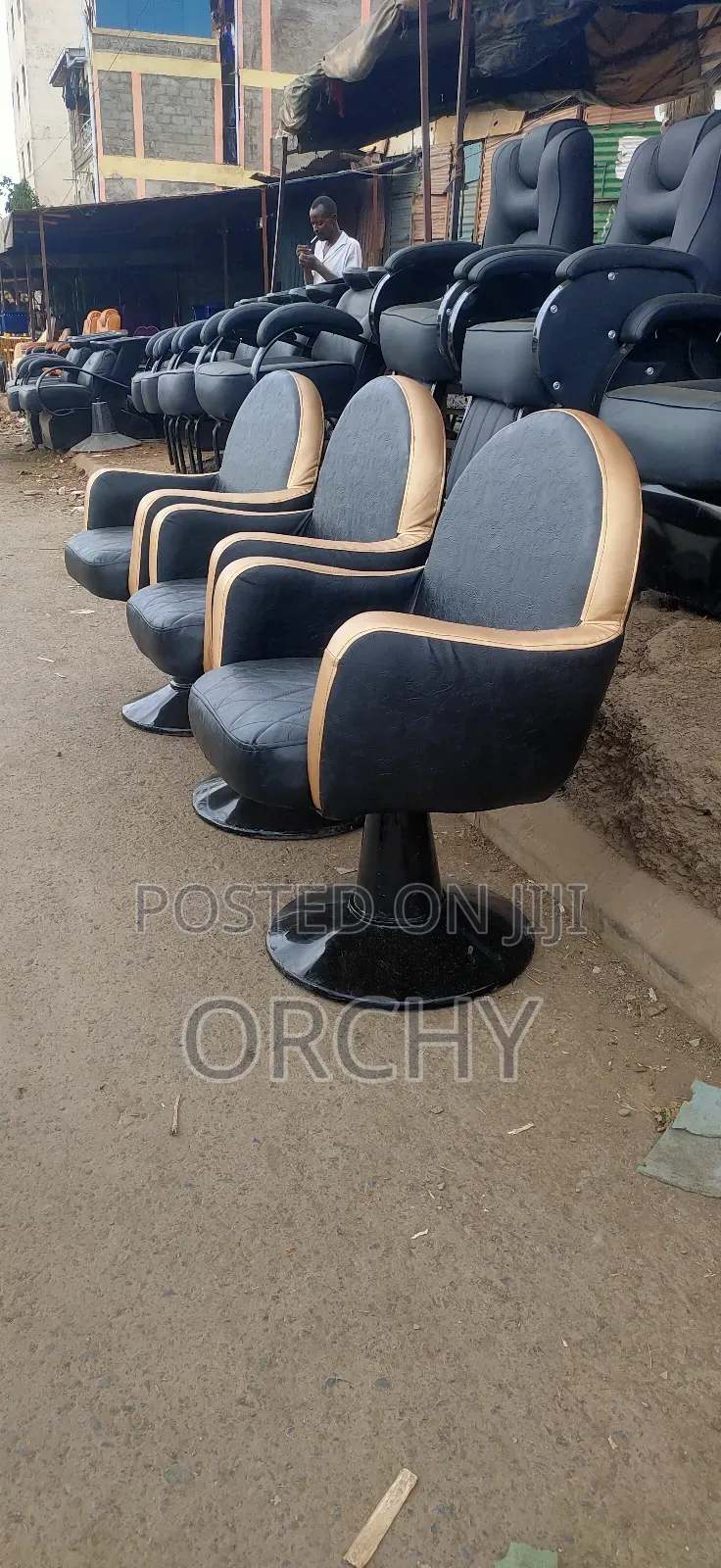 Local Salon Seats/ Styling Seats