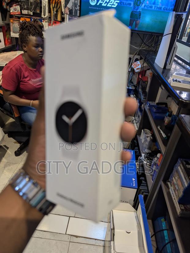 Samsung Galaxy Watch 8 40mm - thumbnail 2