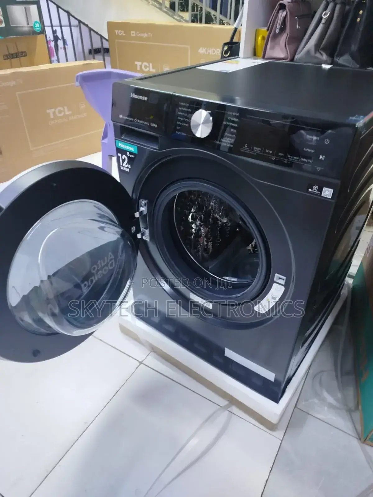 Hisense 12/8kgs Washing Machine