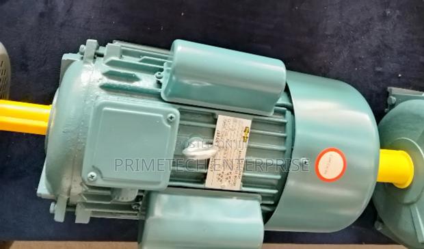 20hp Hisaki Motor - main view