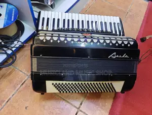 Baile Piano Accordion 120-Bass 41-Treble