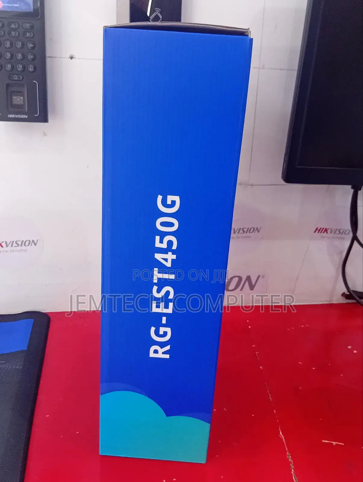 Rg-Est450g, 15 Dbi, With 120° Built-in Antenna