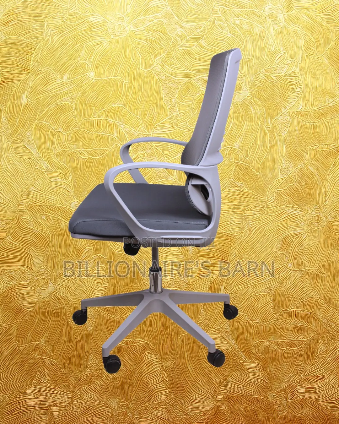 Grey Ergonomic Mesh Office Chair | Comfy Nylon Castors
