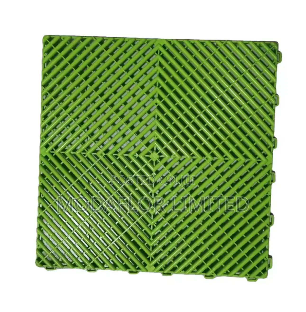 Strong Garage Mats – Protect Floors From Oil Tools
