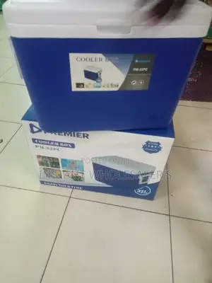 Cooler Boxes Premier 32 Litres