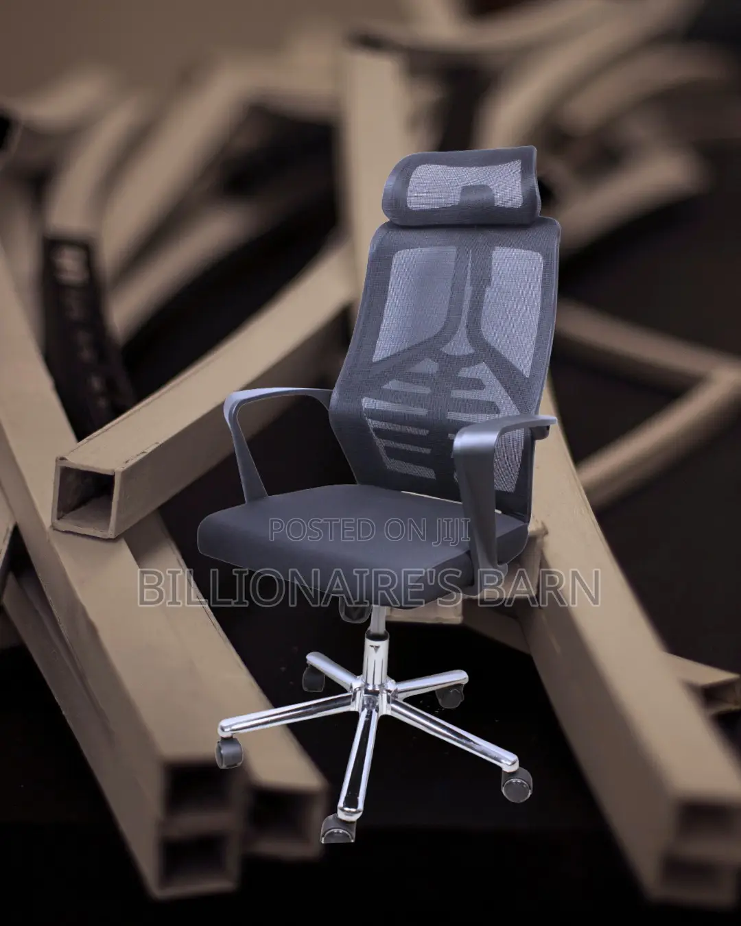 Modern High Back Mesh Office Chair — Breathable in Hot Weather