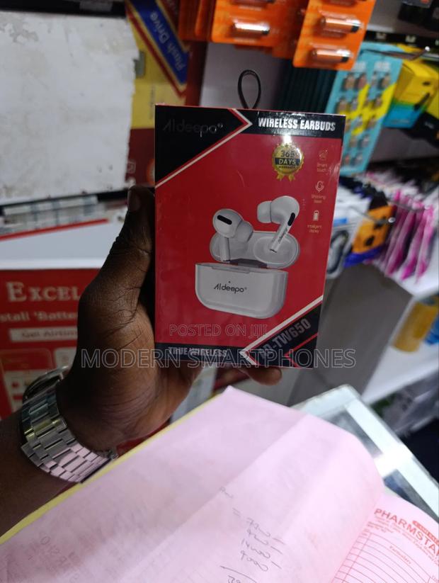 Aldeepo True Wireless Bluetooth Earphon - main view