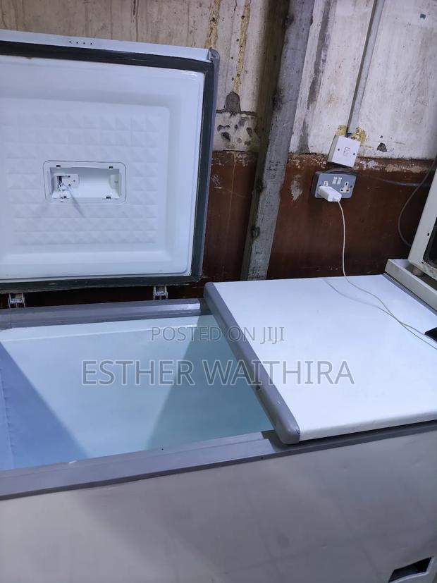 Double Doors Chester Freezer - thumbnail 3