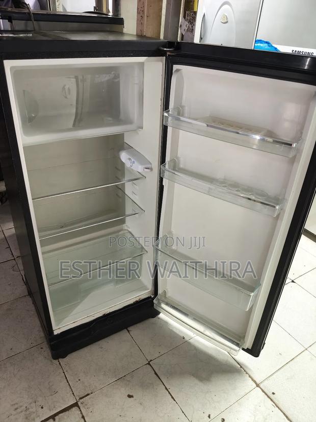 Silver Ramtoms Single Door Fridge - thumbnail 5