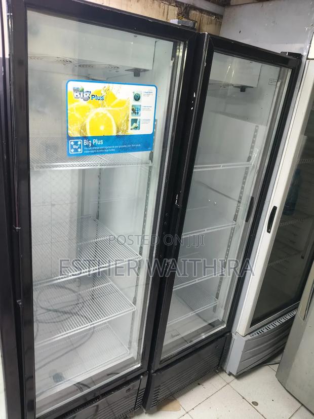 400litres Free Standing Display Counter Fridge - thumbnail 2
