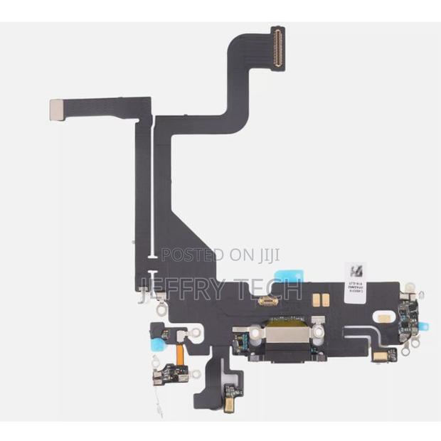 iPhone 13 Pro Charging Plate - main view