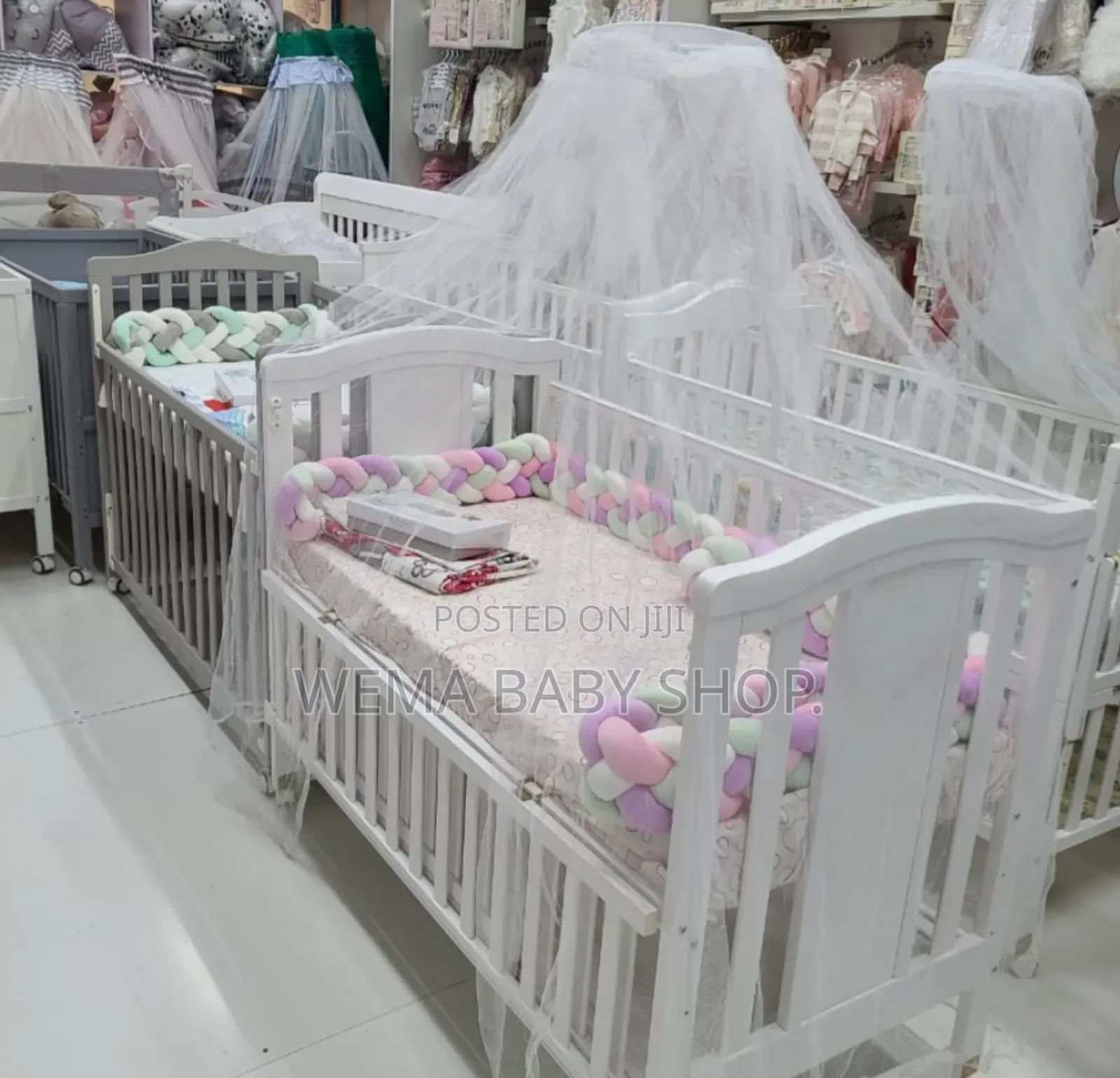 Wheeled Baby Crib/Cot With Mattress+Braided Bumpers+Stand M/Net