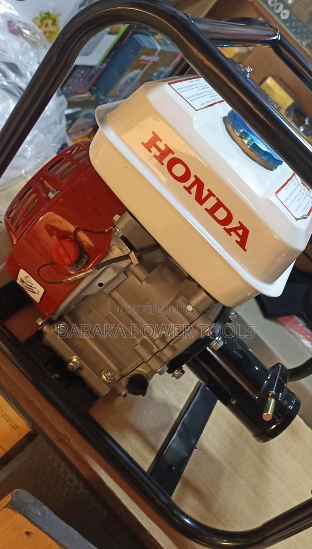 8hp Concrete Vibrator - thumbnail 2