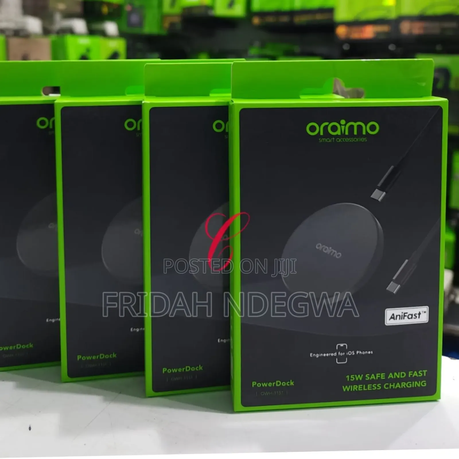 Oraimo Owh-1151 15w Safe and Fast Magnetic Wireless Charging Pad