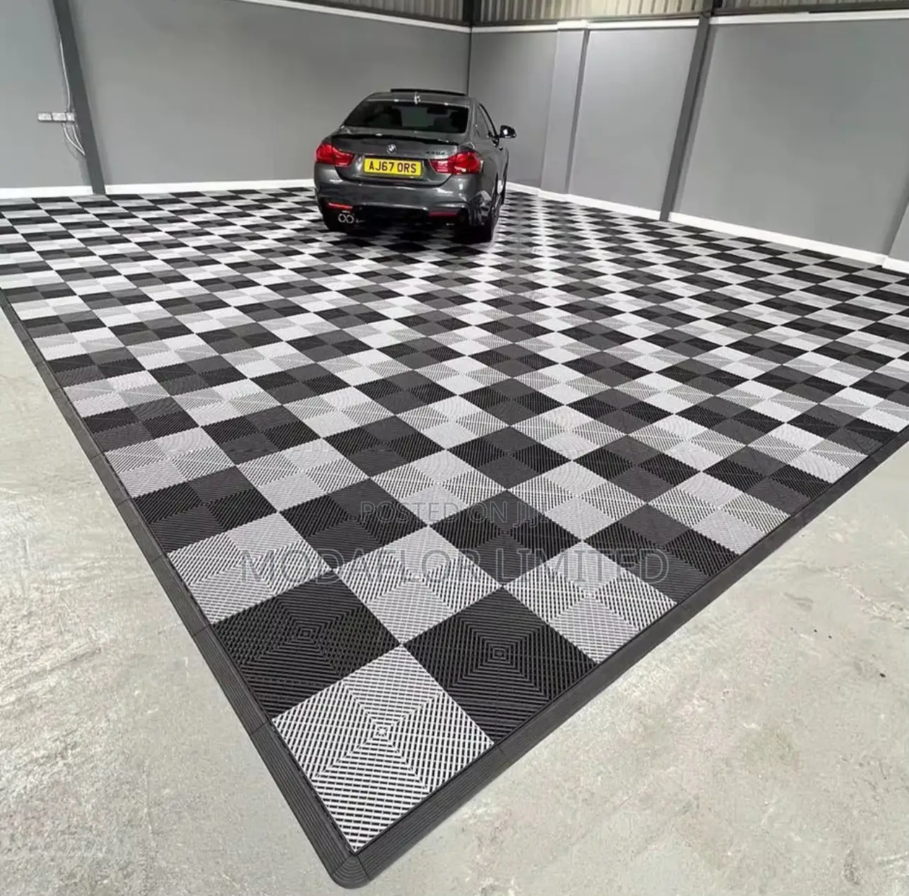 Non-Slip Garage Flooring Mats – Heavy Duty 40×40cm