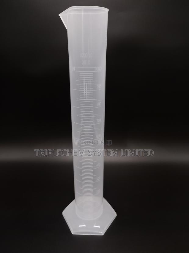 1000 Ml Plastic Measuring Cylinder - main view