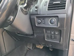 Toyota Land Cruiser Prado 3.0 172hp 2019 Silver