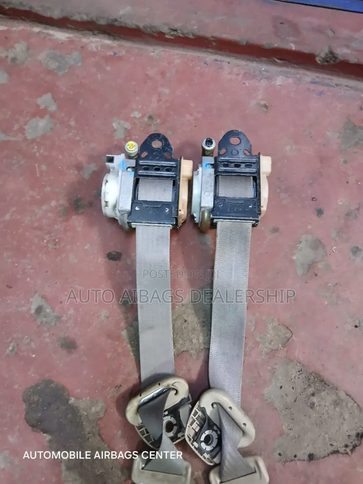 Front Seat Belt Alion/Premio 240.