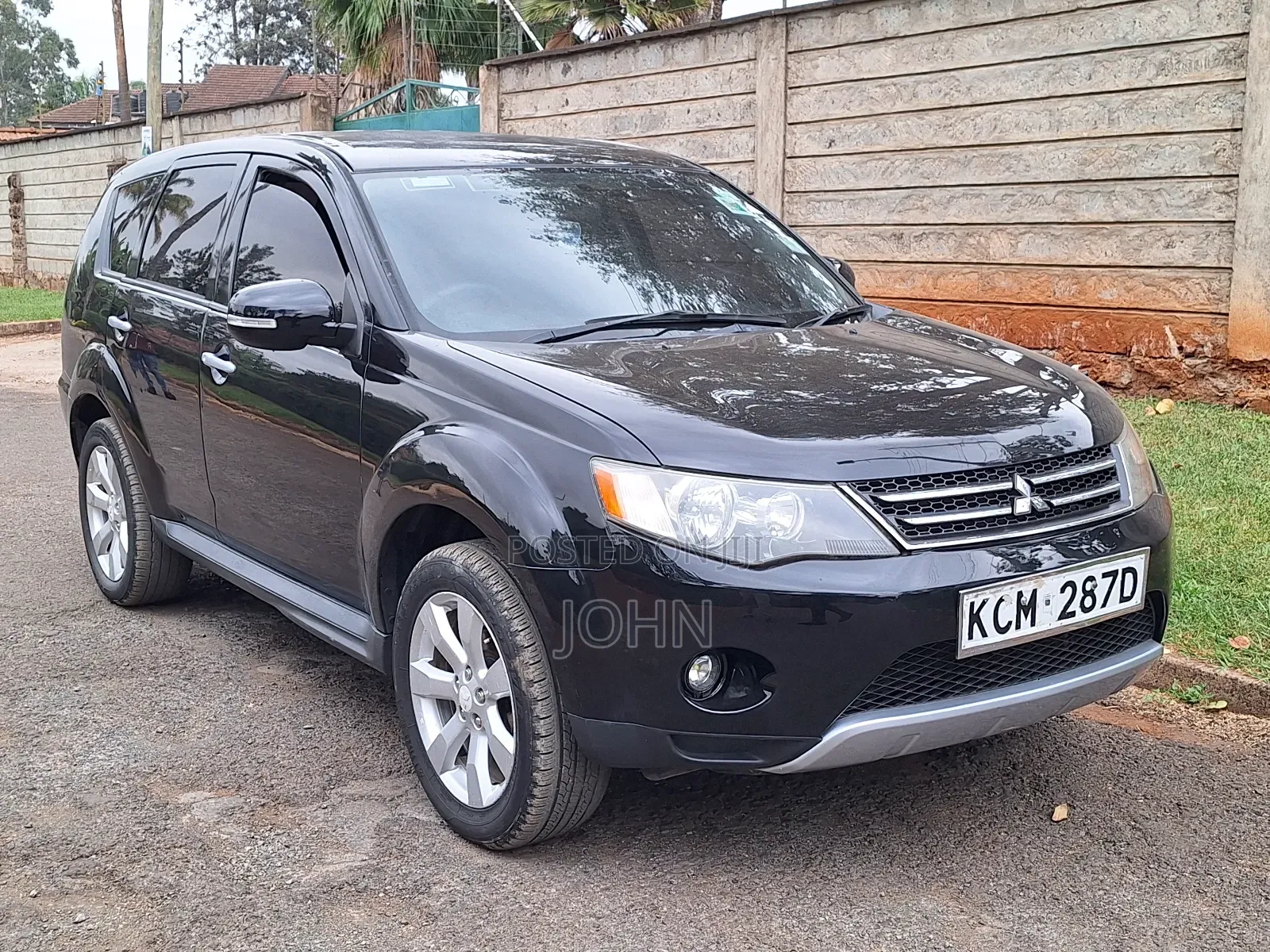 Mitsubishi Outlander SE 2010 Black