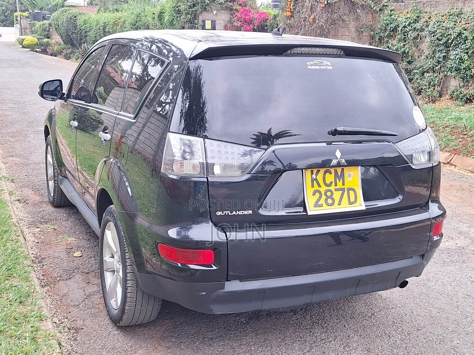 Mitsubishi Outlander SE 2010 Black