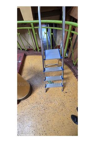 Aluminium 4 Steps Ladder – Safe Easy to Use