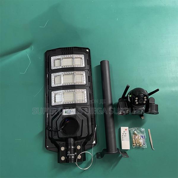450 Watts Led Solar Street Light Lamp With 12mp PTZ Rotating Camera