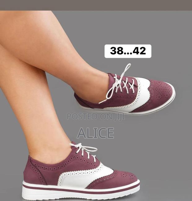 Ladies Brogues - thumbnail 4