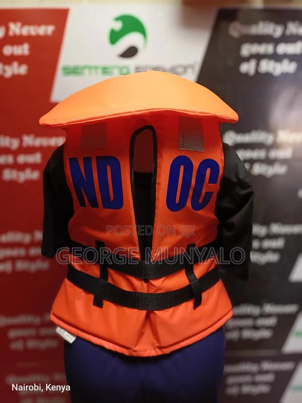 Quality Life Jackets – Affordable Bulk Handouts - main view
