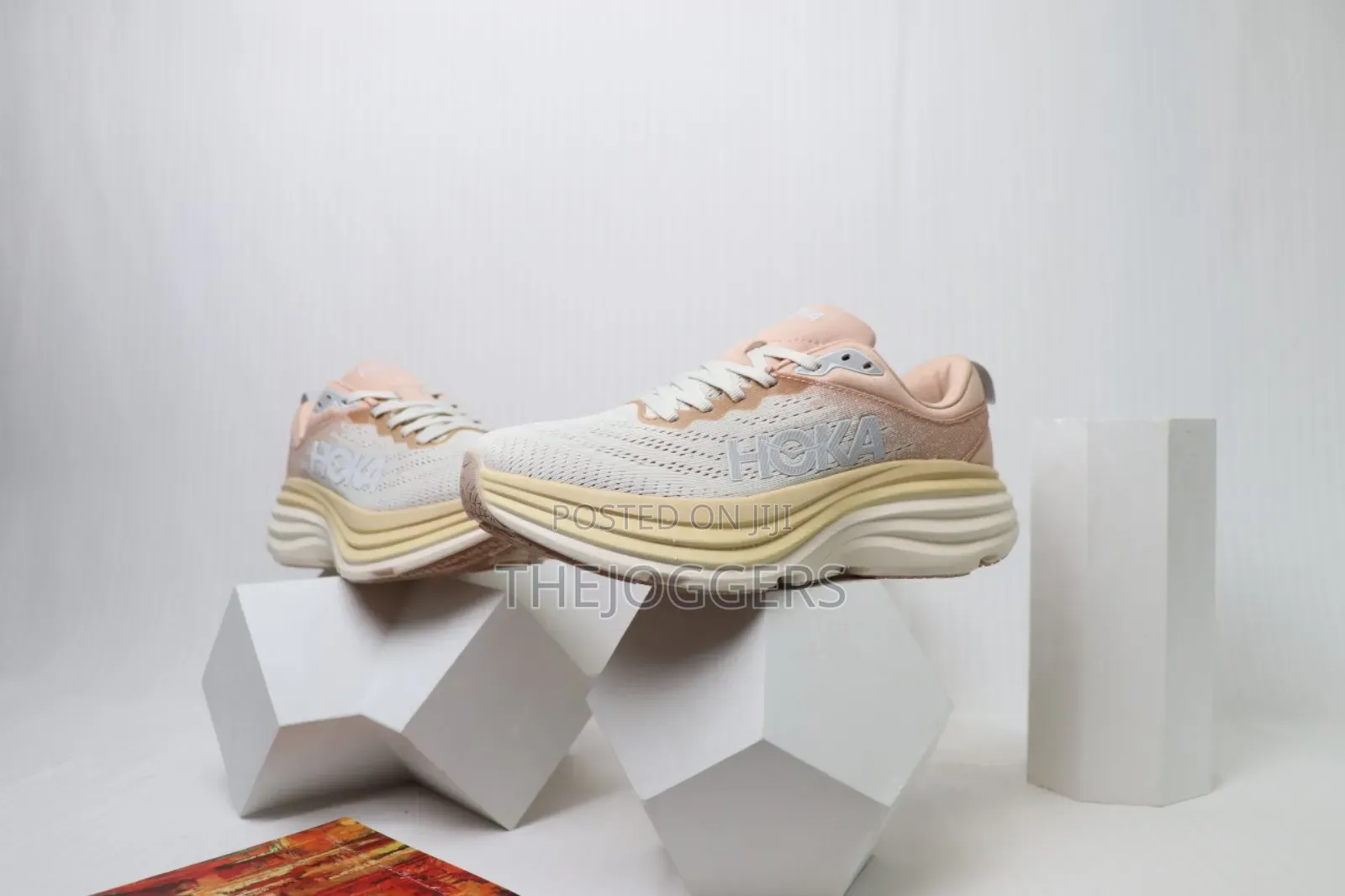 Hoka Bondi 8 Shifting Sand/Vanilla