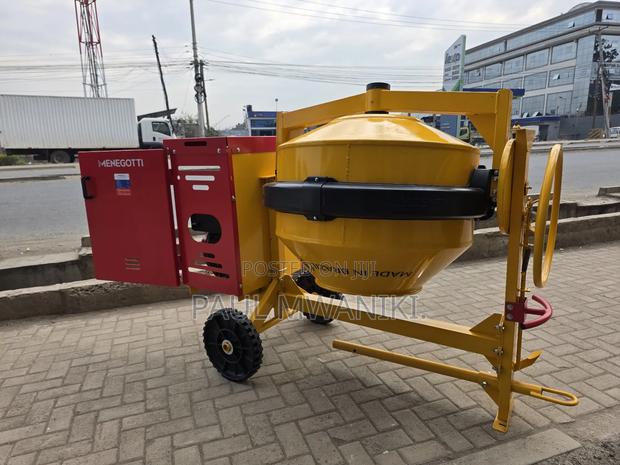 Menegotti Construction 400l Concrete Mixer –High-performance Machine.