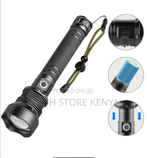 Police Torch 3000 Lumens Zooming Flashlight