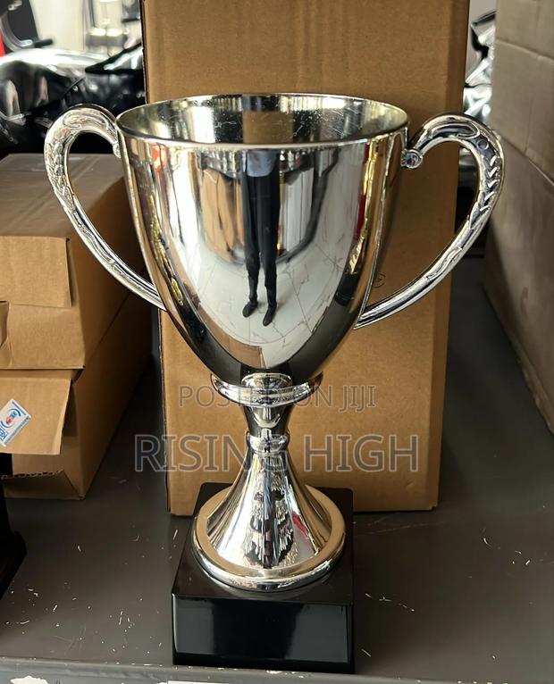 Classic Award Trophies – Sports Corporate