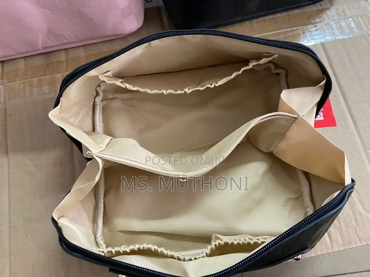Waterproof Large Travel Cosmetics/ Toiletries Bag