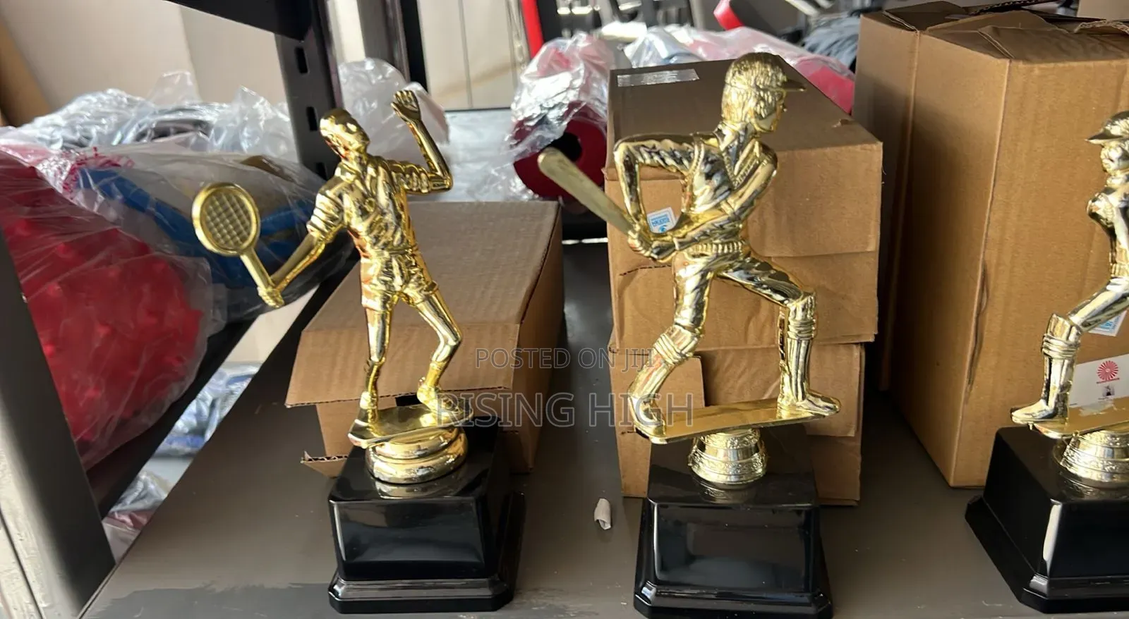 Best Price Award Trophies – Custom Options